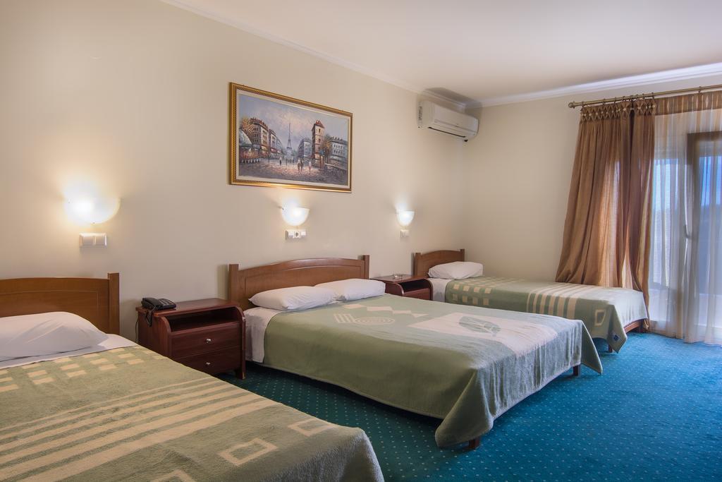 Hotel Alexandros Doxato 외부 사진